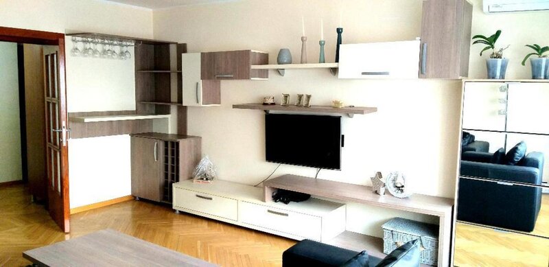 Calea Calarasi Apartament 3 camere decomandat Universitatea Hyperion!