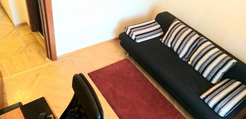 Calea Calarasi Apartament 3 camere decomandat Universitatea Hyperion!